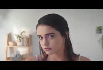 Yardley - Keeps skin soft and smooth