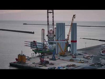 Parc éolien en mer de Fécamp - Installation de la première éolienne normande !