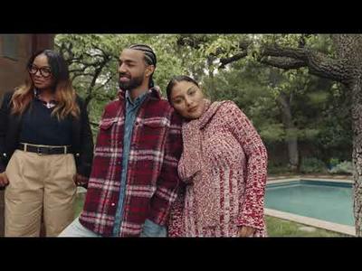 TOMMY HILFIGER Fall 2023 - Paloma Elsesser